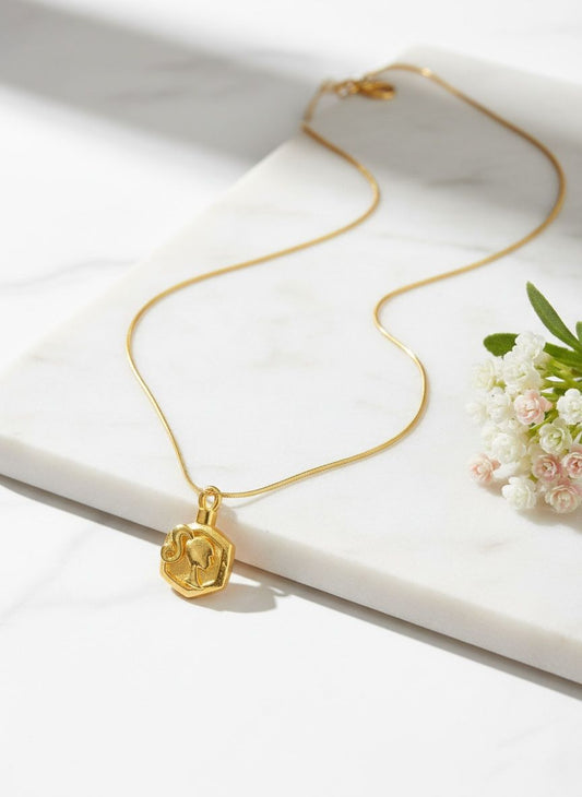 3D Girl Anti-tarnish Necklace