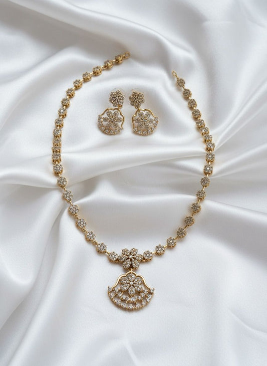 Flower AD Antique Finish Necklace and Earrings