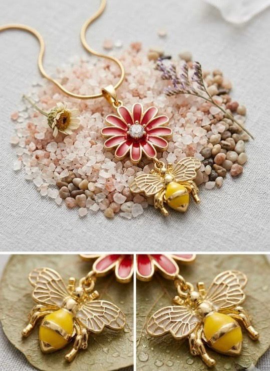 Flower & Honeybee Anti Tarnish Necklace